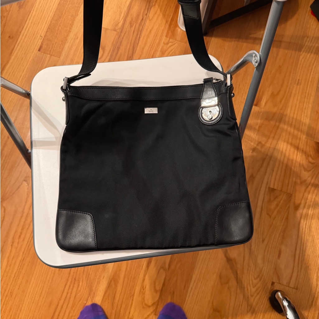 Gucci Black Men's Sling Bag